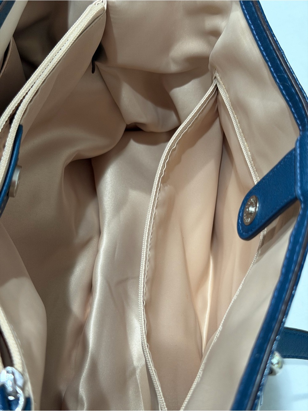 Coach Penelope Signature Satchel Handbag F19043 Khaki/Navy - Picture 12 of 15